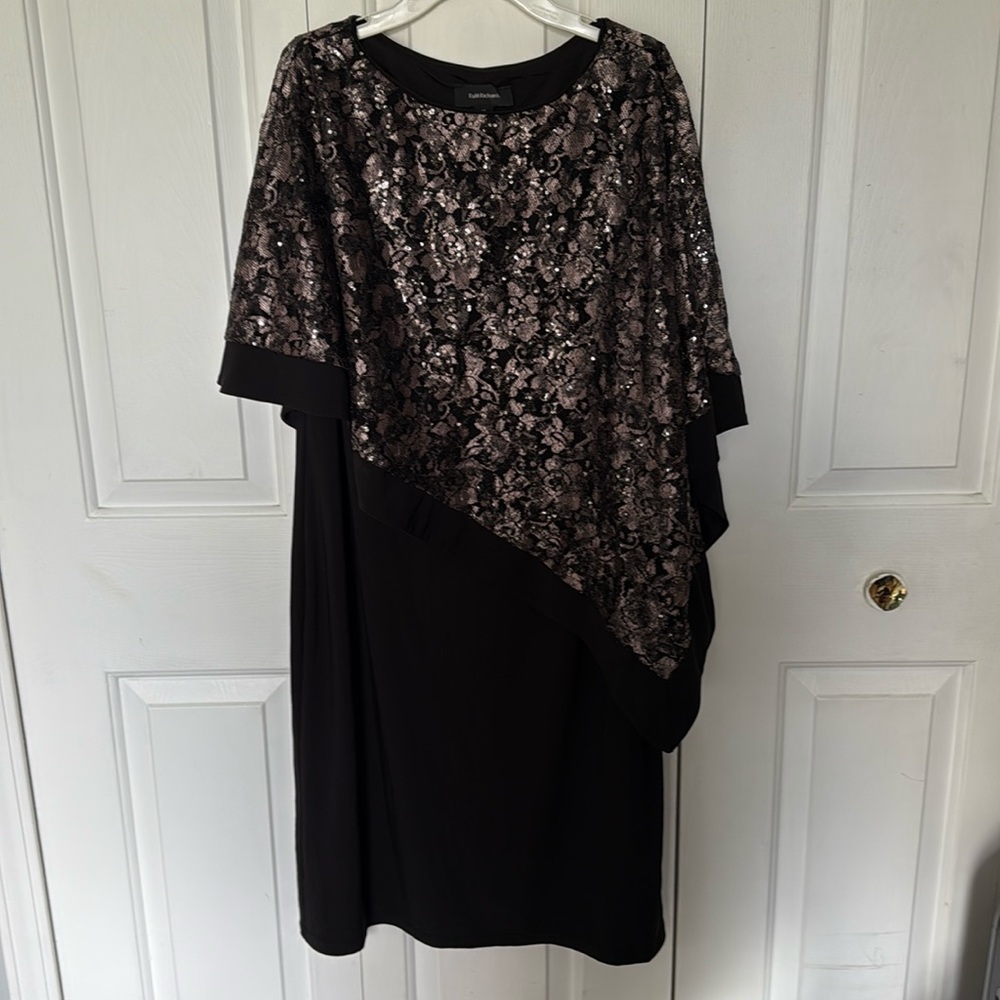 R&M Richards Sz 14 stretchy black dress with sequin trim cape overlay‎ GUC W60